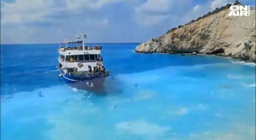 Необичайно: Морската вода в Гърция остава твърде студена за сезона