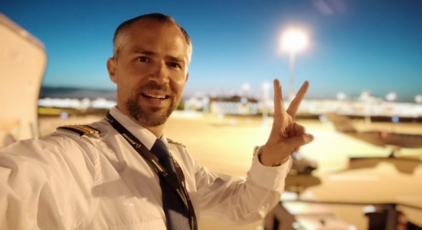 Водещият на 