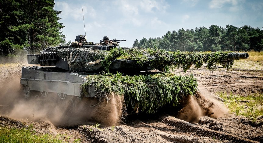 Решено: Германия изпраща танкове 