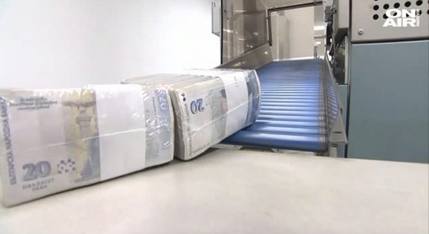 КНСБ: Увеличава се средната работна заплата