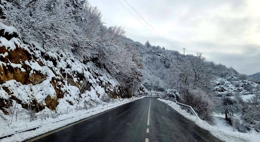 Отпадат ограниченията за тежкотоварни камиони през проходите 