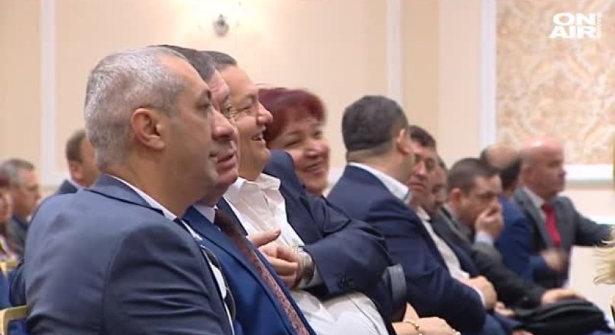 ДПС призова за предсрочни избори 