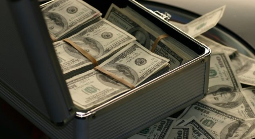 Руските олигарси са обеднели с $93,6 млрд. през 2022 г.