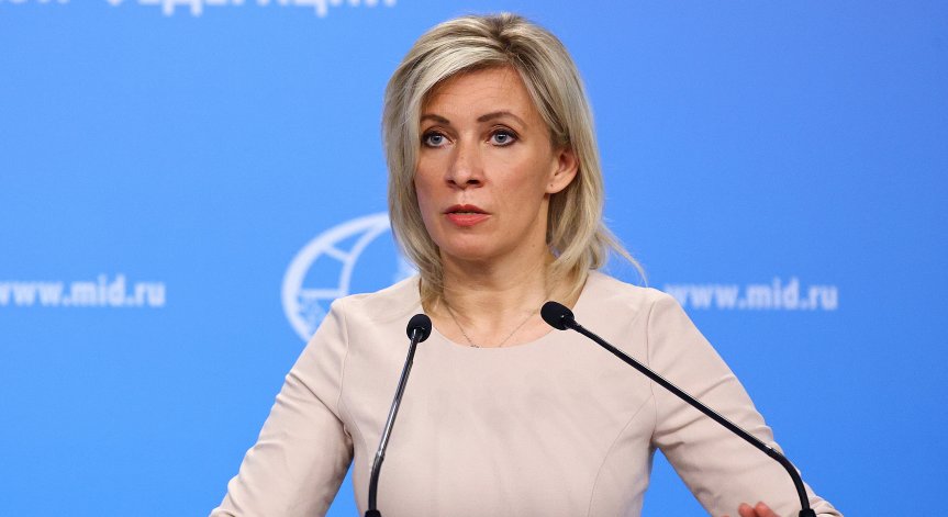 Захарова: Западът потъва с Украйна, вързана за краката ѝ