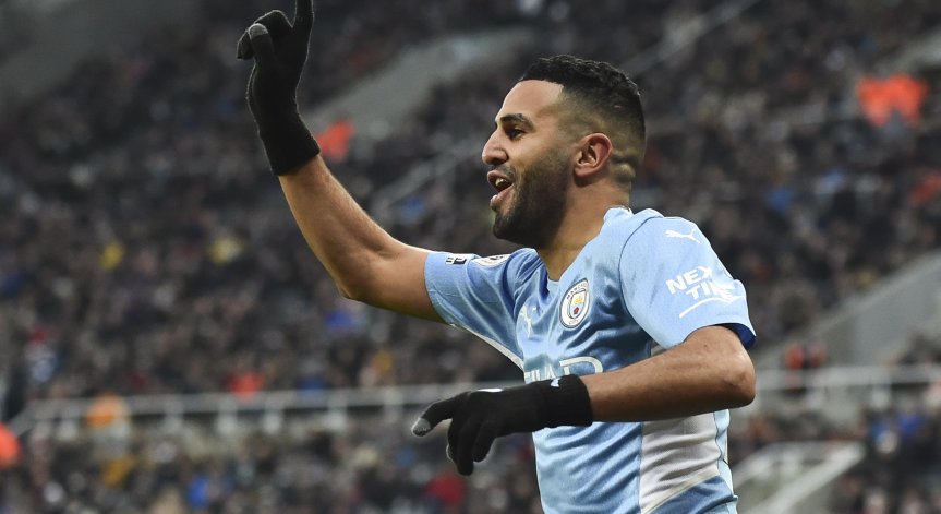 Марез блести при очаквана победа на 