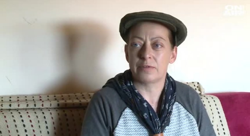 Протегната ръка: Англичанка от шуменско село ще помага на Хитрино