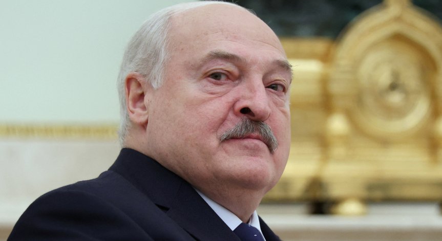 Лукашенко: Глупост е Тръмп да не получи Нобеловата награда за мир