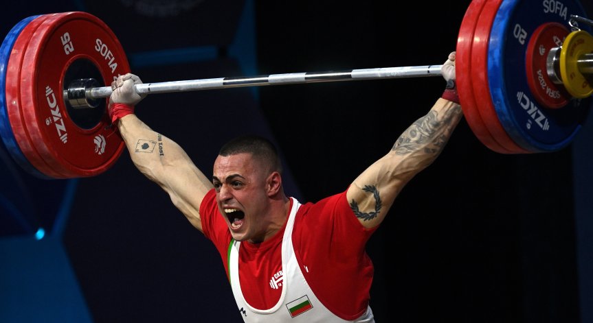 Карлос Насар не взе медал в изхвърлянето на Световното по вдигане на тежести