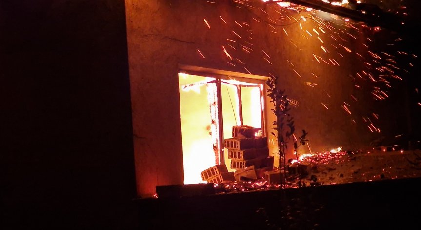 Смятано за загинало в пожар дете от Варна било мъртво от месец, родителите криели трупа