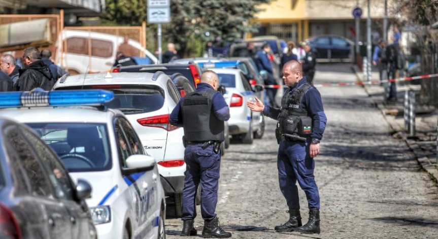 Задържаха третия издирван за убийството на бившия полицай