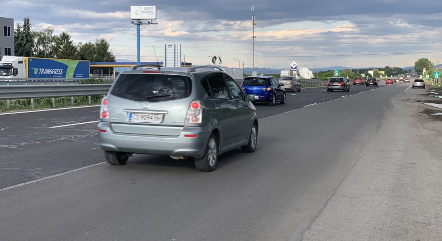 Протестно автошествие затваря АМ 