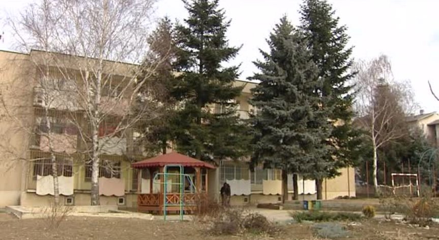 Деца на мигранти ще прекарат празниците в Центъра за настаняване в Добрич