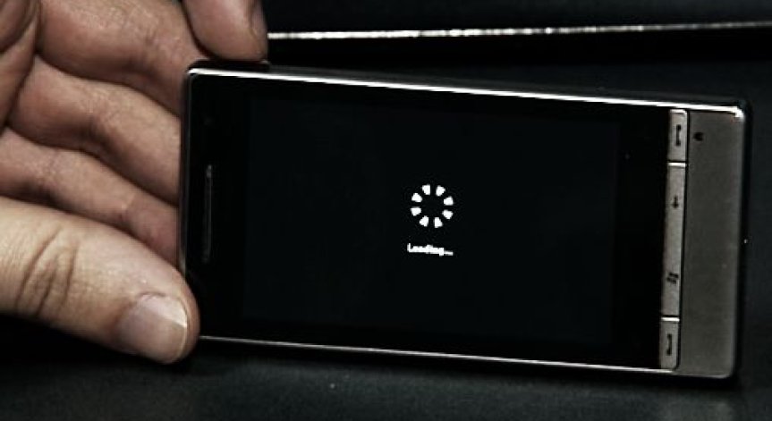 Китайски съд глоби Apple за нарушени авторски права
