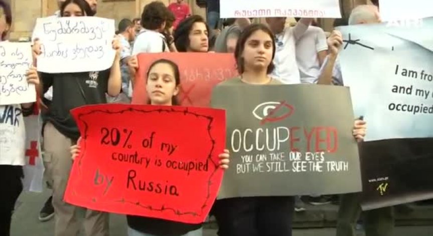 Грузия: протестиращите се противопоставят на политиката на правителството