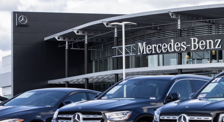 Шефът на Mercedes посочи как ще стане преминаването към електромобили