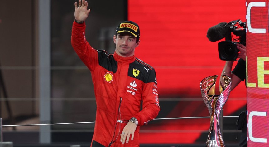 Шарл Льоклер остава във 