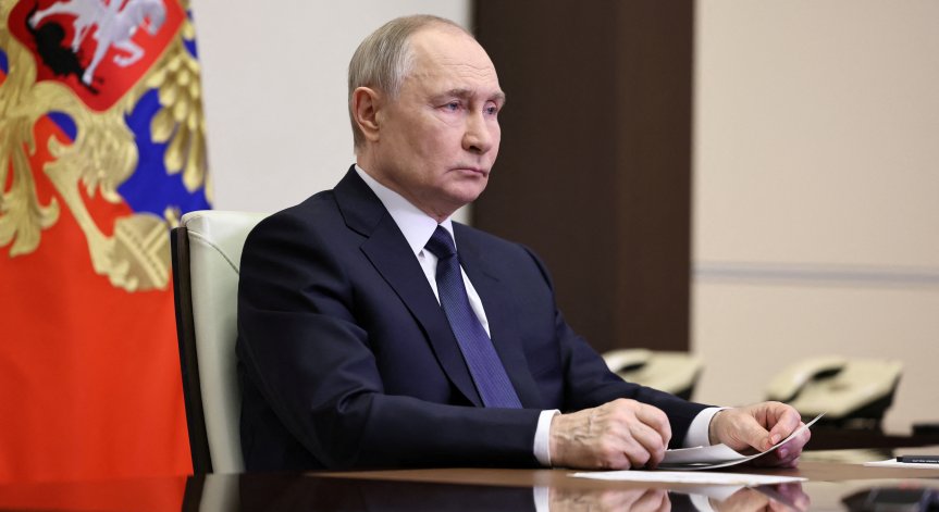 Москва продължава да отхвърля искането на Киев за пълно и безусловно прекратяване на огъня.