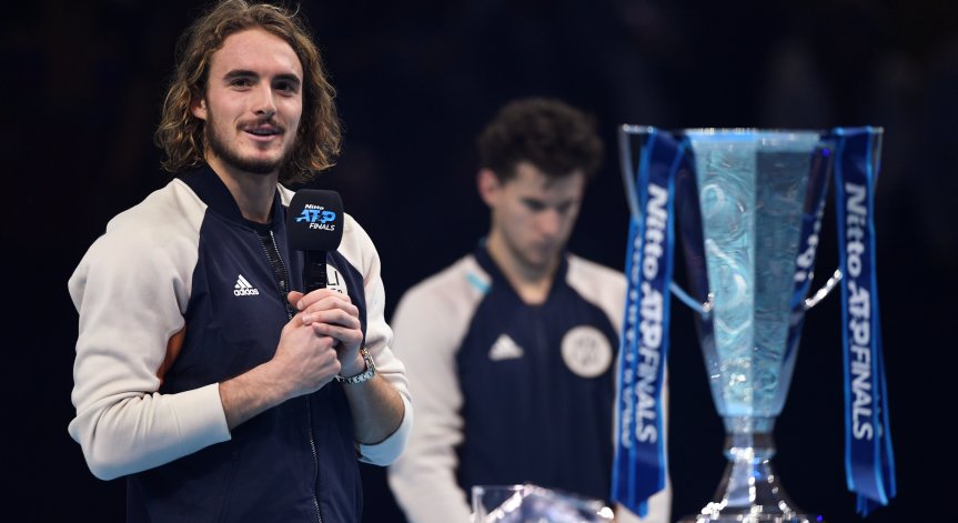 Циципас триумфира в Лондон след зрелищен финал с Тийм