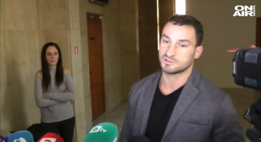 В Бургас тръгна делото срещу Перата