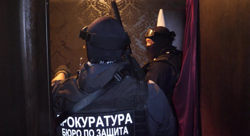 Спецакция в Бургас: Хванаха 4-ма за разпространение на наркотици