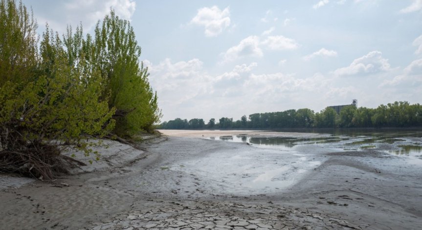 Тревога в Италия: Вали рядко, пресъхват реки