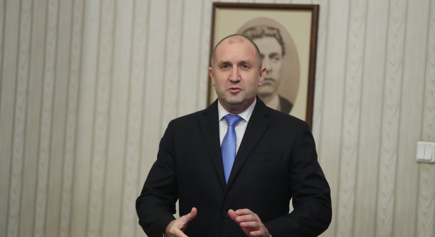 Радев: Трябва да се присъединим към Еврозоната, когато сме готови, а не когато искаме