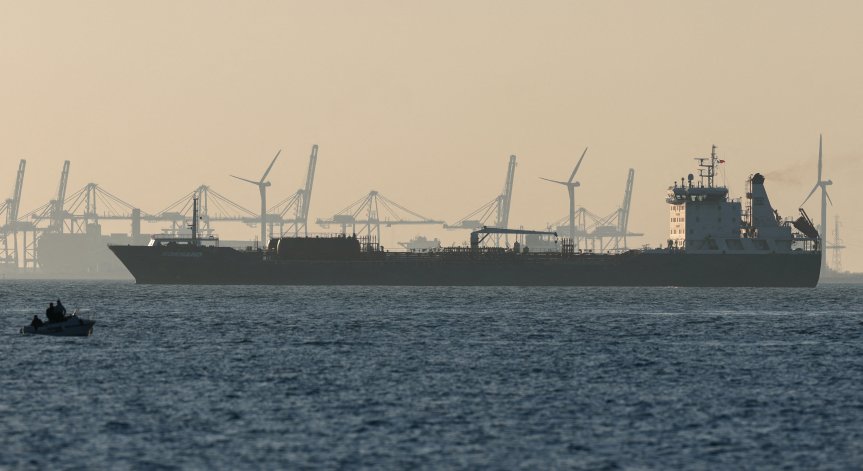 Иран заплаши да атакува кораби в Червено море