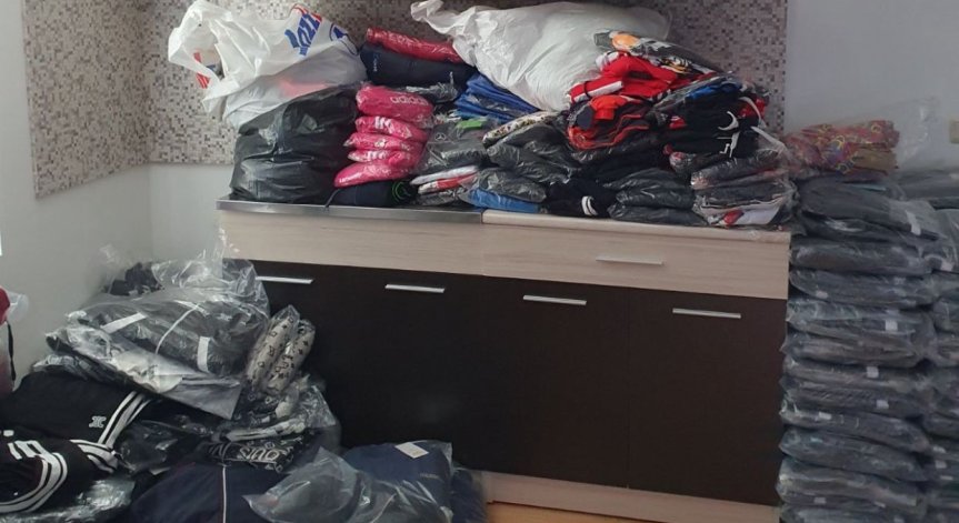 ГДБОП иззе десетки чували с фалшиви стоки в Бургас