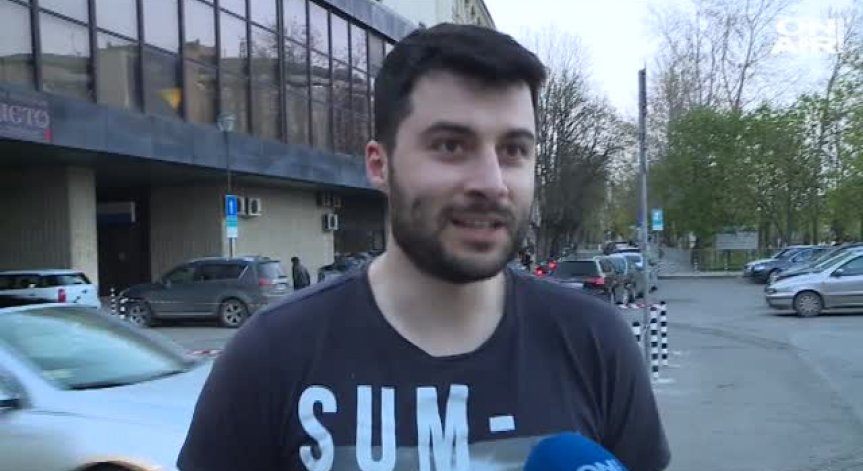 Близки и приятели на Желяз излизат на протест в негова подкрепа