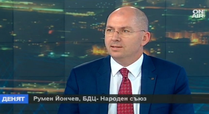 Румен Йончев: Опитваме се да правим политически център в НС
