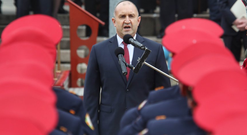 Президентът с наситена програма на 6 май.