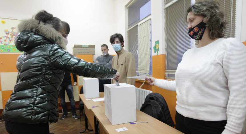 Какво ни очаква, ако влезем в спирала от предсрочни избори?