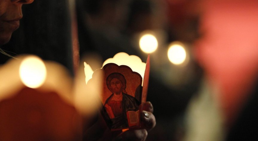 Православната църква чества Петдесетница