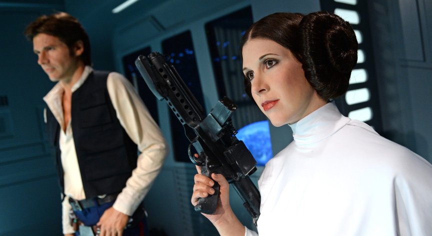 Принцеса Лея посмъртно със звезда на прочутата 