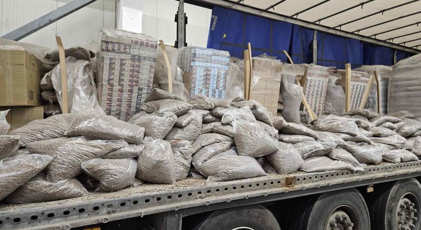 Митнически служители задържаха нелегални цигари за над 800 хил. лева