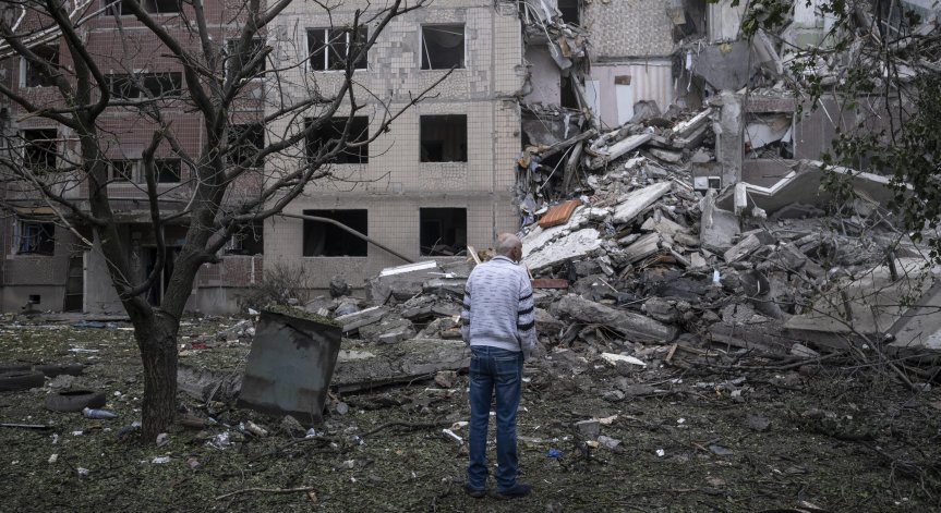 Украинските сили за противовъздушна отбрана отблъскват руско нападение с дронове срещу Киевска област.