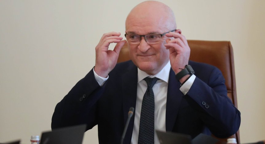 Главчев след срещата с Радев: Диалогът продължава