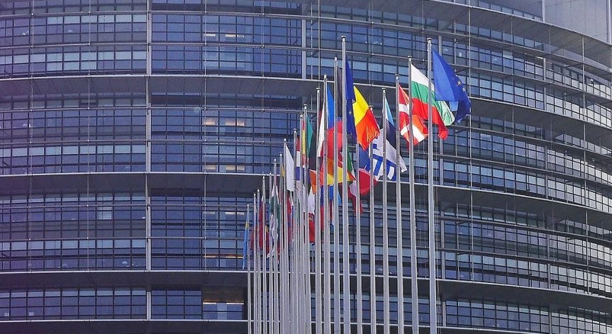 ЕП е започнал разследване срещу Ангел Джамбазки