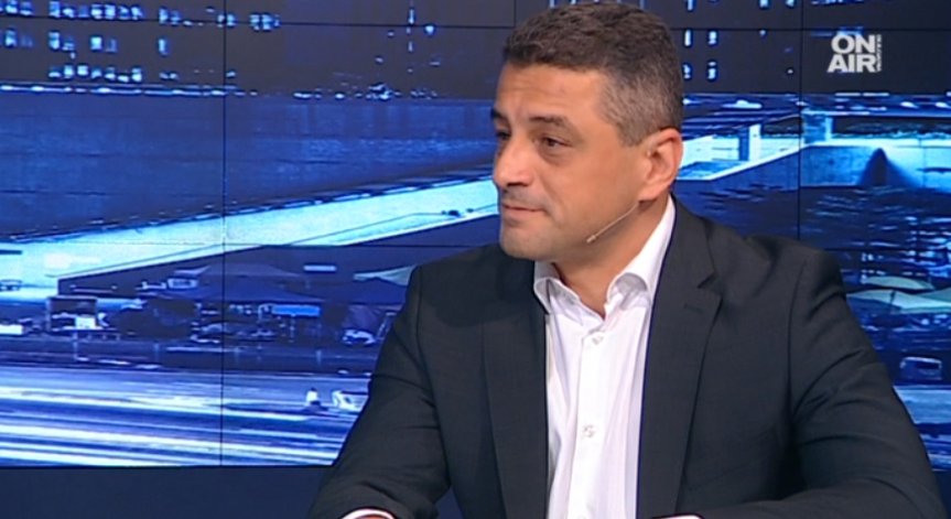 Красимир Янков: Оттеглената оставка на Нинова ще има тежки последствия