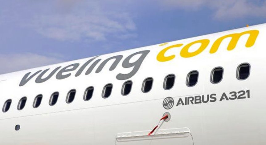 Нискоразходната авиокомпания Vueling наема 200 пилоти за 2016