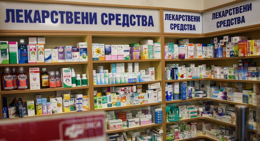 В 13 областни града в страната няма денонощни аптеки.