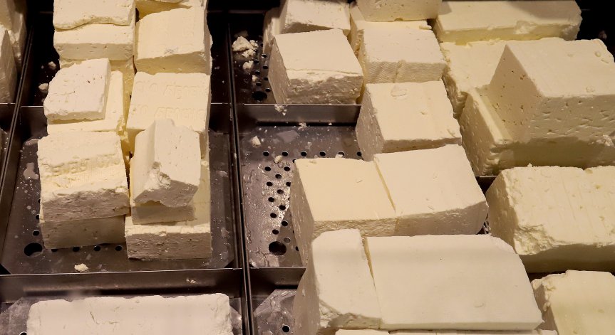 Незаконно производство на сирене спряха от Агенцията по храните