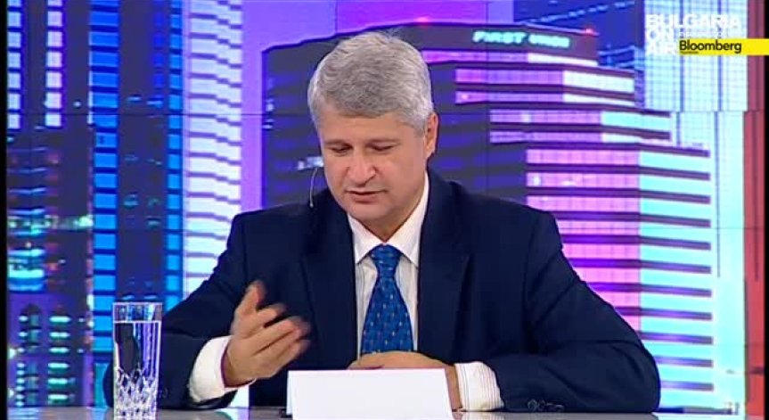 Калин Манолов 