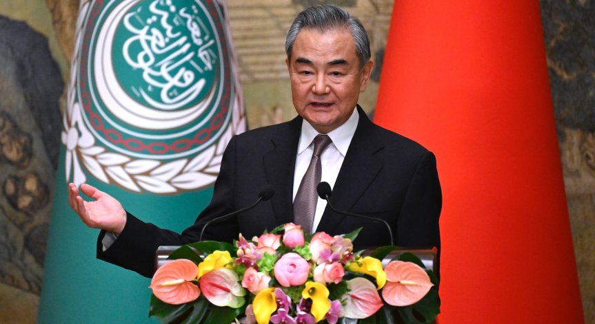 Външният министър на Китай: Готови сме да работим с Русия за световен мир