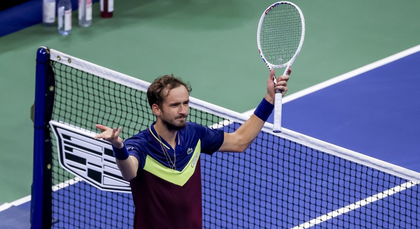 US Open ще има нов шампион: Медведев детронира Алкарас