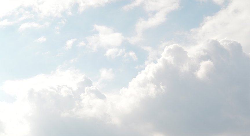 Съботата ще бъде топла, максималните температури гонят 17°