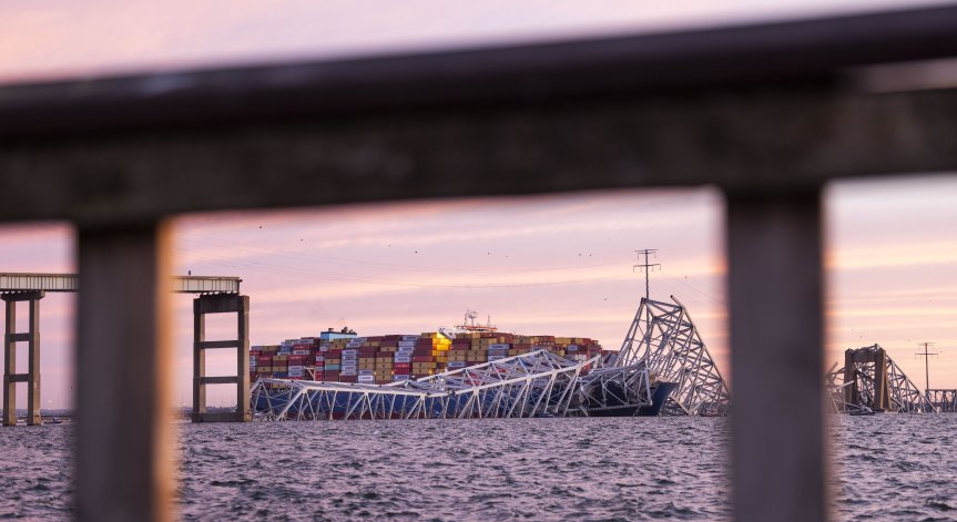 Гигантът Maersk е наел кораба, ударил се в моста в Балтимор
