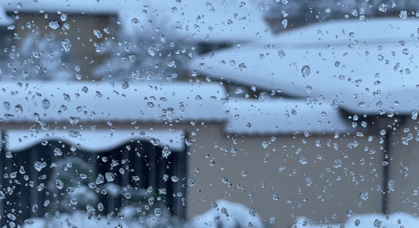 Снежен капан за туристи в Еленския балкан, спасиха други 9 от билото на Стара планина