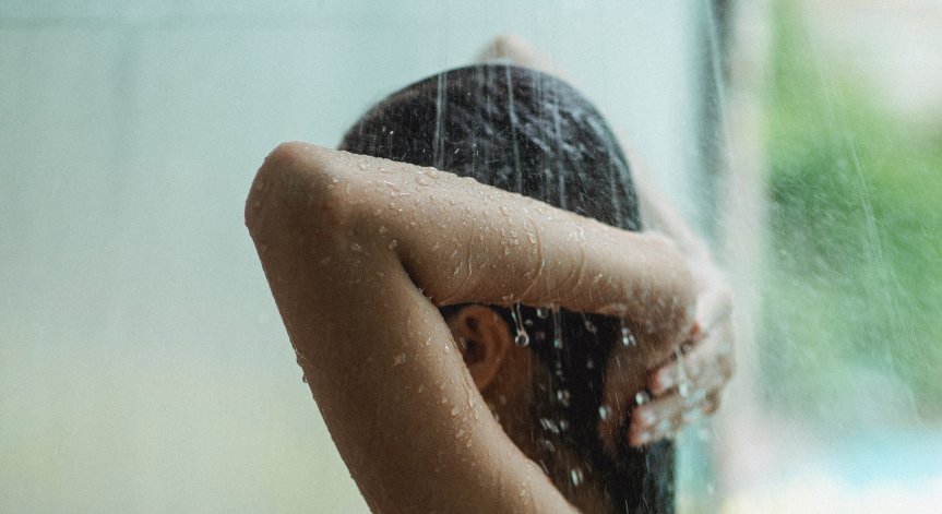 За красива и здрава коса: Домашен шампоан с кокосово мляко