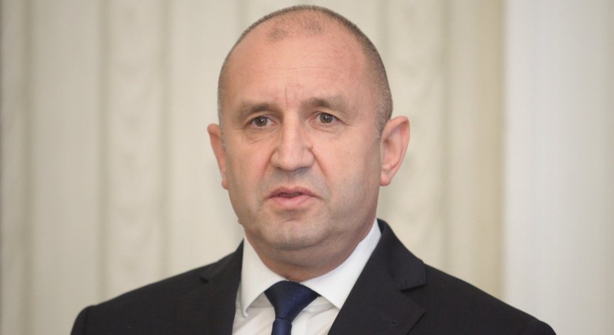 Още утре Радев провежда консултации с всички партии от 47-ото НС